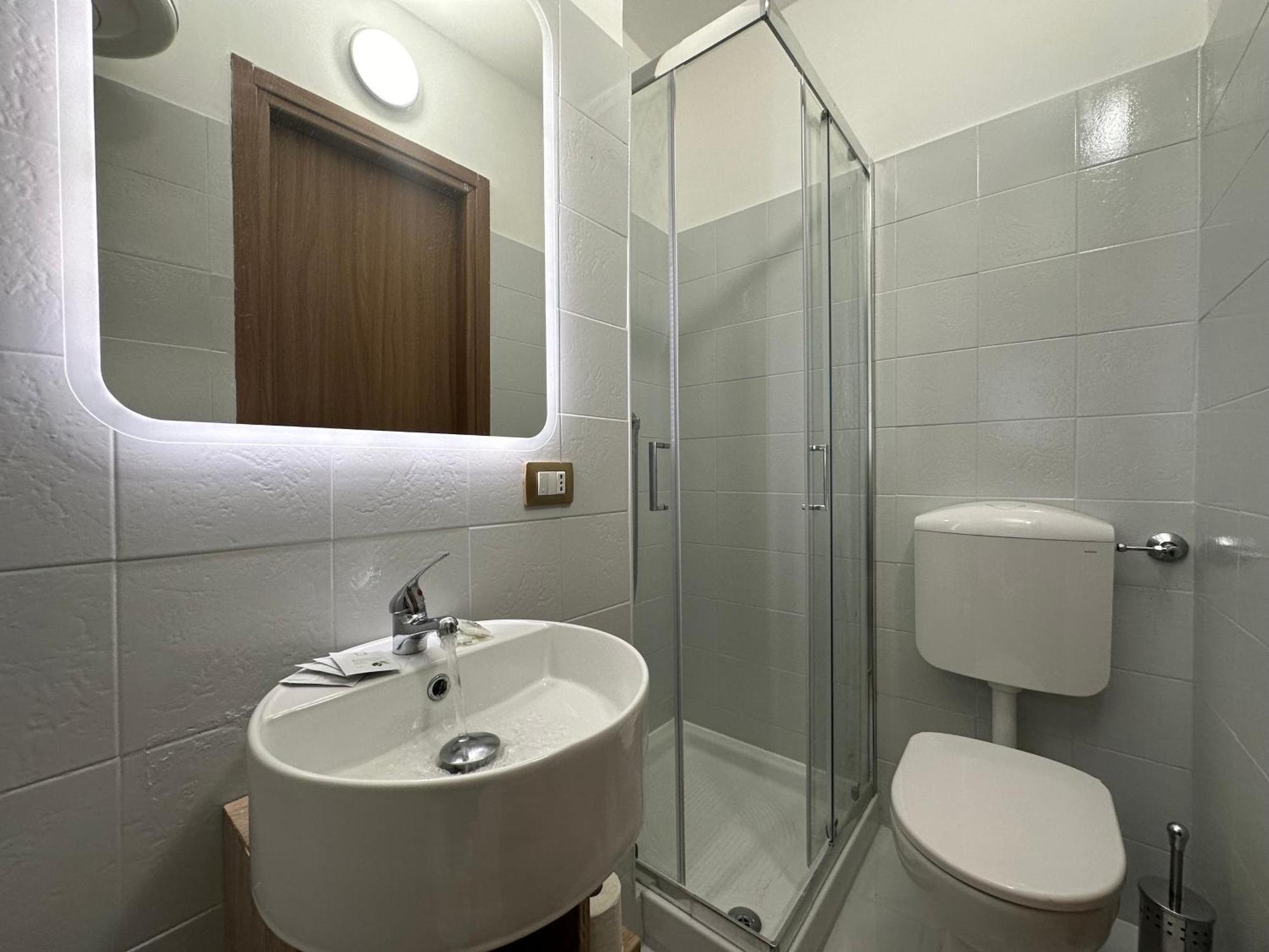 Ermes Suite Risorgimento Milán Exterior foto